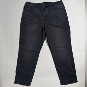 American Eagle Mom Jean